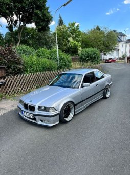 BMW E36 325i Sterlingsilber - 3er BMW - E36