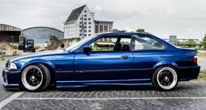 Avus blau 323i coupe - 3er BMW - E36