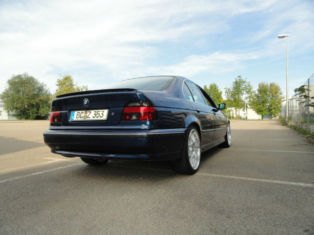 EX 523i Biarritzblau - 5er BMW - E39