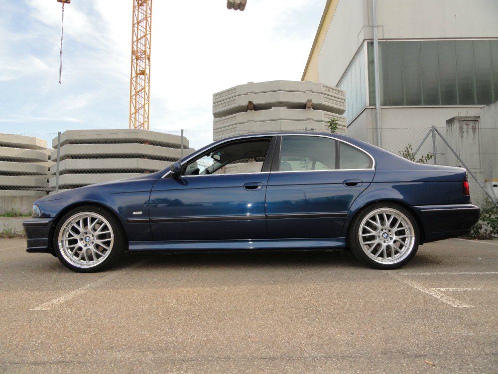 EX 523i Biarritzblau - 5er BMW - E39