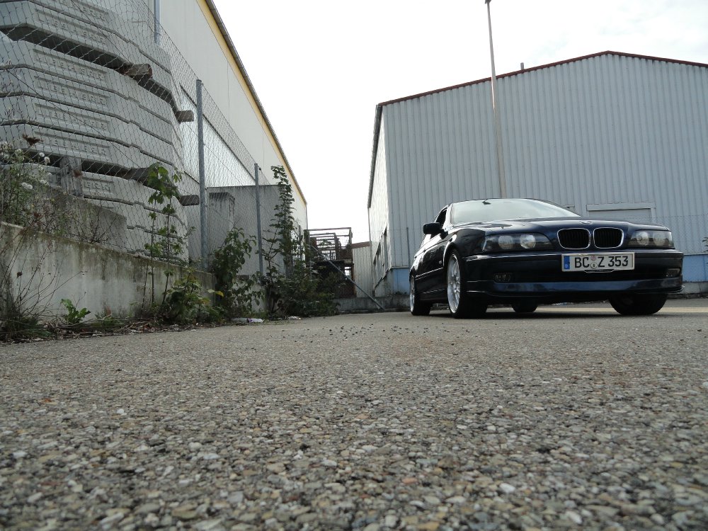 EX 523i Biarritzblau - 5er BMW - E39