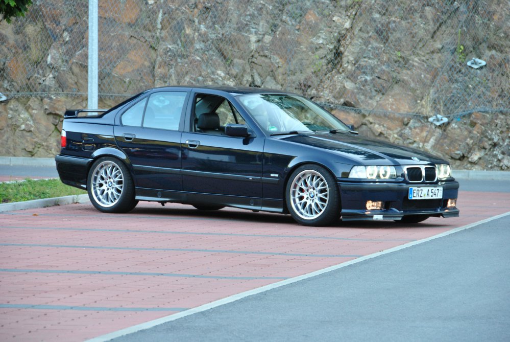 320i Limousine - 3er BMW - E36