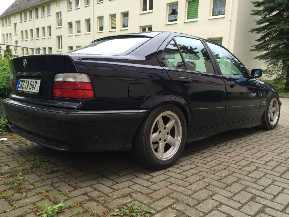 320i Limousine - 3er BMW - E36