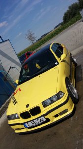 Yellow Bitch - 3er BMW - E36