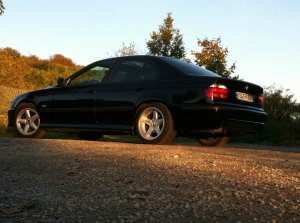 Dezent schön - 5er BMW - E39 Dezent schön - 5er BMW - E39