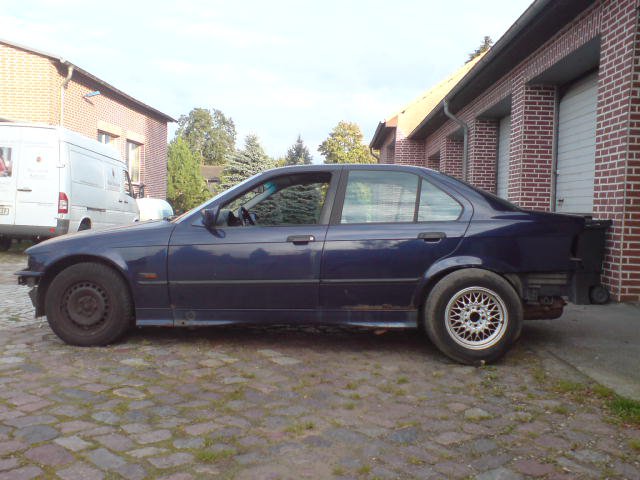 E36 318i limo - 3er BMW - E36