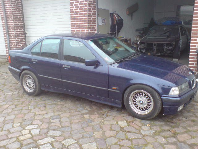 E36 318i limo - 3er BMW - E36