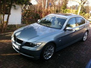 E90, 325i Limousine - 3er BMW - E90 / E91 / E92 / E93 E90, 325i Limousine - 3er BMW - E90 / E91 / E92 / E93