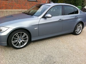 E90, 325i Limousine - 3er BMW - E90 / E91 / E92 / E93 E90, 325i Limousine - 3er BMW - E90 / E91 / E92 / E93
