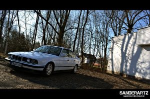 Mein weißer 5er - ÖLWANNE GESUCHT!!! - 5er BMW - E34 Mein weißer 5er - ÖLWANNE GESUCHT!!! - 5er BMW - E34