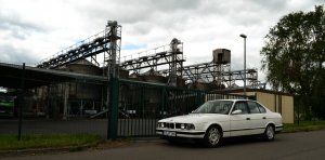 Mein weißer 5er - ÖLWANNE GESUCHT!!! - 5er BMW - E34 Mein weißer 5er - ÖLWANNE GESUCHT!!! - 5er BMW - E34