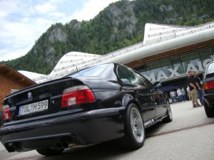 BMW M5 Carbon schwarz metallic - 5er BMW - E39