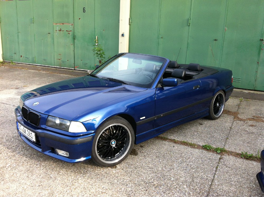 Mein Avusblauer :) E36 - 320i - 3er BMW - E36