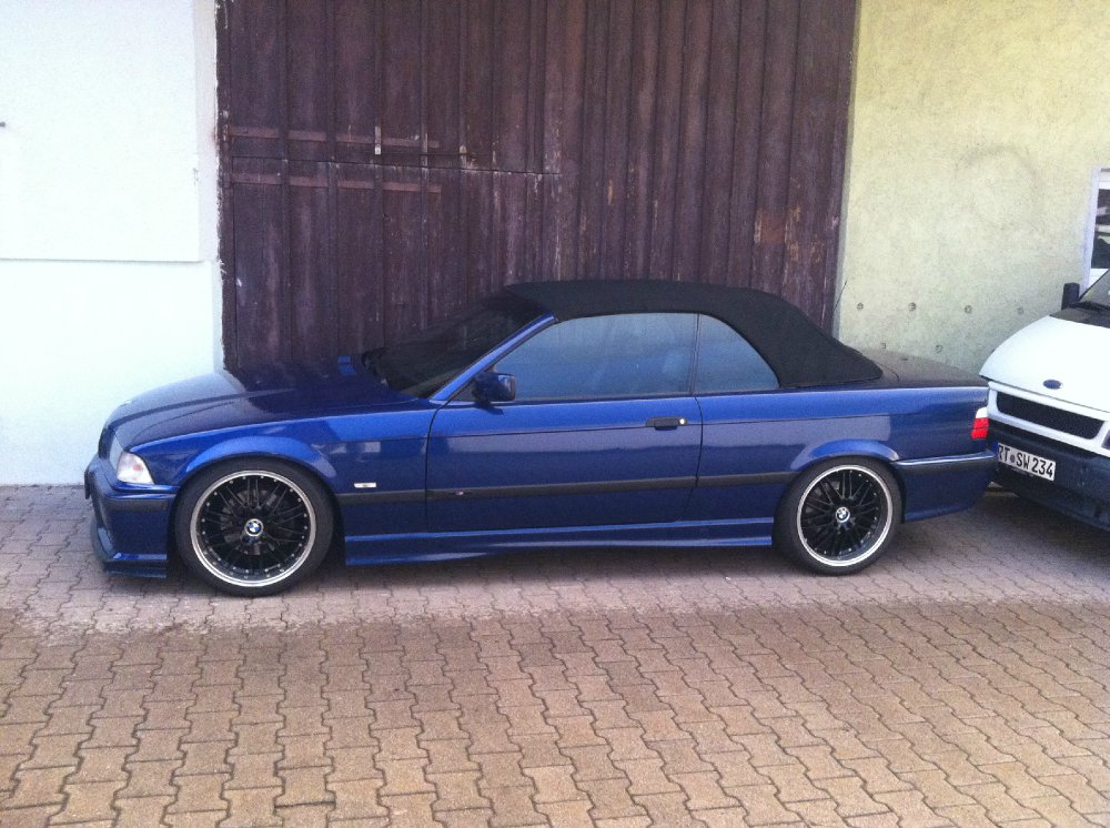 Mein Avusblauer :) E36 - 320i - 3er BMW - E36