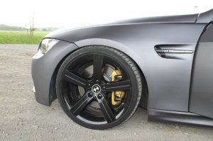 BMW Styling 199 Felge in 8x19 ET 37 mit Bridgestone Potenza Reifen in 225/35/19 montiert vorn mit 10 mm Spurplatten Hier auf einem 3er BMW E92 335i (Coupe) Details zum Fahrzeug / Besitzer