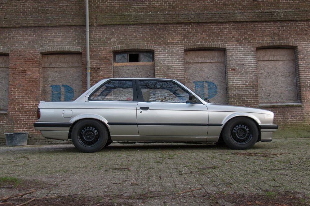 E30 325i - 3er BMW - E30