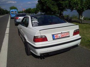 six pack in white - 3er BMW - E36