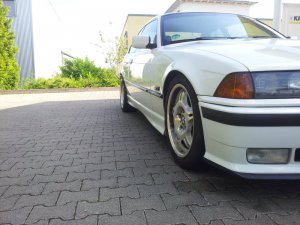 six pack in white - 3er BMW - E36