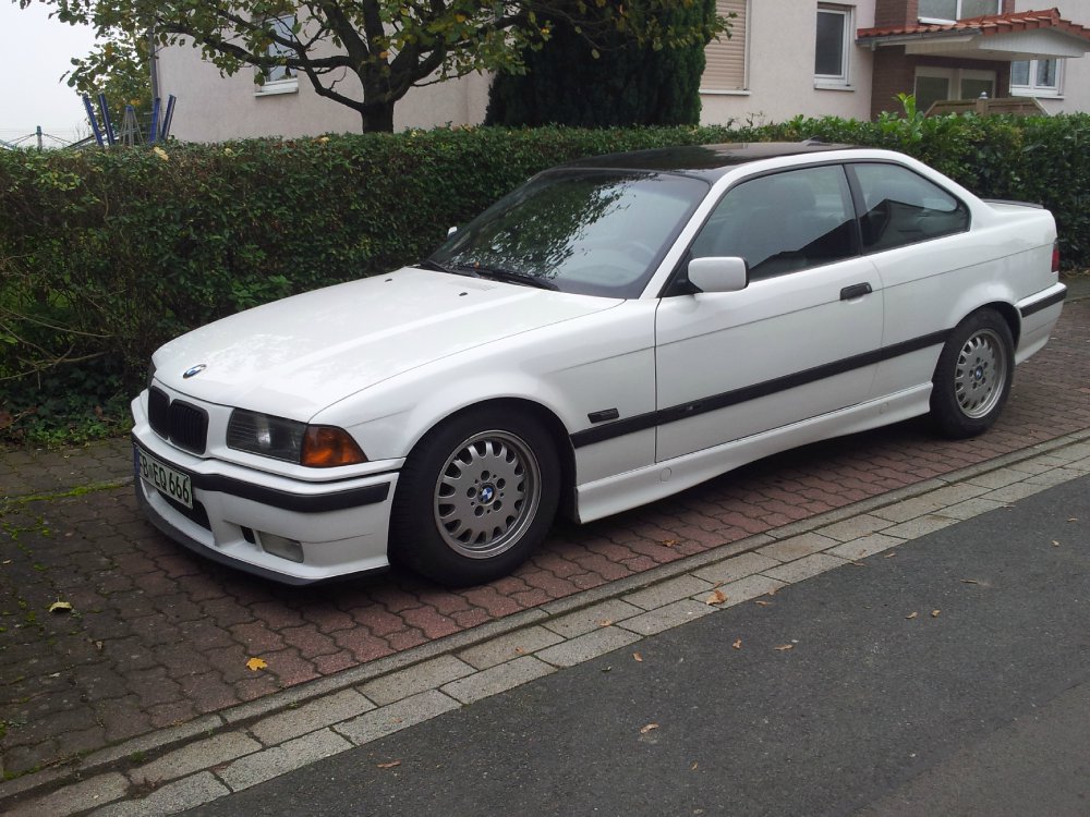 six pack in white - 3er BMW - E36