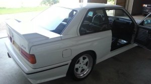 E30 M3 Alpinweiß - 3er BMW - E30 E30 M3 Alpinweiß - 3er BMW - E30