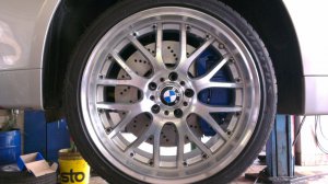 ASA Felgen AR1 Felge in 8.5x19 ET 15 mit Hankook  Reifen in 245/35/19 montiert vorn Hier auf einem 5er BMW E60 545i (Limousine) Details zum Fahrzeug / Besitzer