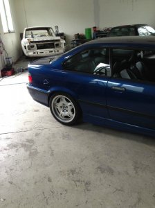 320i Coupe Exclusiv Edition - 3er BMW - E36