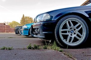 E46 318i Coupé Carbonschwarz - 3er BMW - E46 E46 318i Coupé Carbonschwarz - 3er BMW - E46