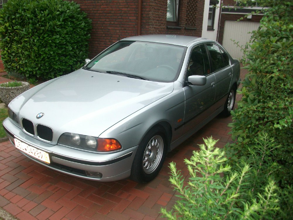 BMW E39 520i Arktissilber 19" - 5er BMW - E39