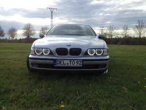 BMW E39 520i Arktissilber 19" - 5er BMW - E39