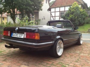 BMW E30 327i Cabrio - 3er BMW - E30