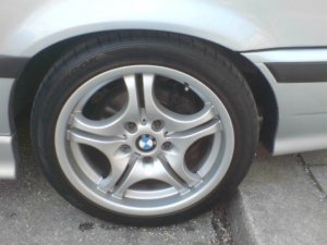 Arktissilber 323i Coupe - 3er BMW - E36 Arktissilber 323i Coupe - 3er BMW - E36