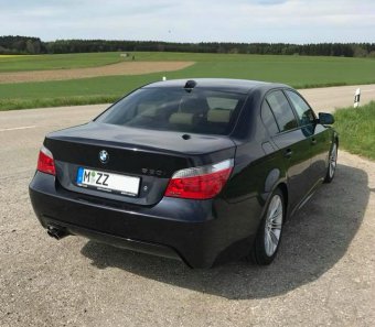 BMW E60 530i Carbonschwarz - 5er BMW - E60 / E61