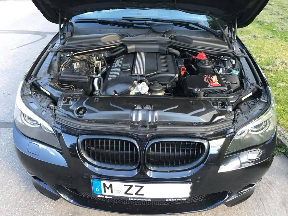 BMW E60 530i Carbonschwarz - 5er BMW - E60 / E61
