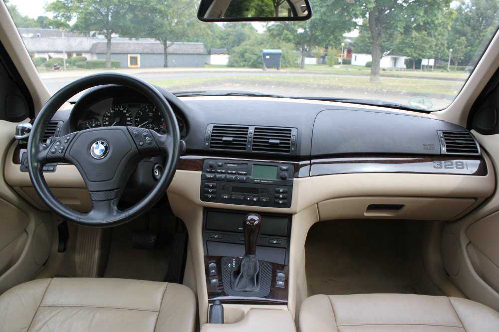 E46, 328 i - 3er BMW - E46