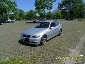 325d-> LCI Komplettumbau + M Paket - 3er BMW - E90 / E91 / E92 / E93