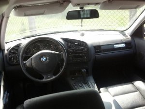 Samoablau Metallic 320iA - 3er BMW - E36