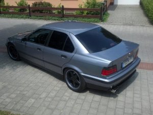 Samoablau Metallic 320iA - 3er BMW - E36