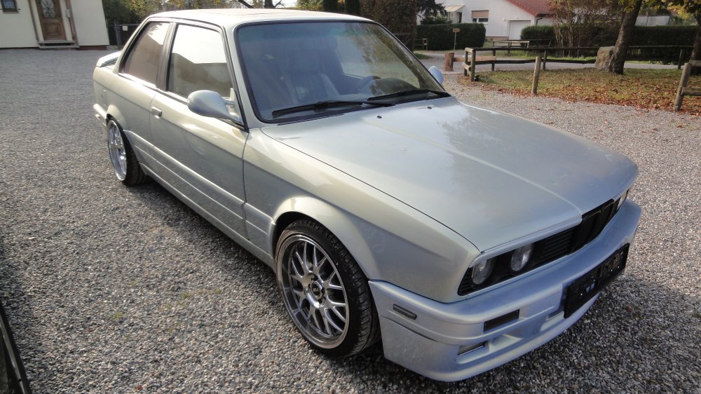 E30 325i - 3er BMW - E30