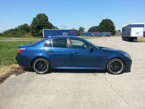 E60 530XI Limo mit M-Packet - 5er BMW - E60 / E61 E60 530XI Limo mit M-Packet - 5er BMW - E60 / E61