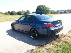 E60 530XI Limo mit M-Packet - 5er BMW - E60 / E61 E60 530XI Limo mit M-Packet - 5er BMW - E60 / E61