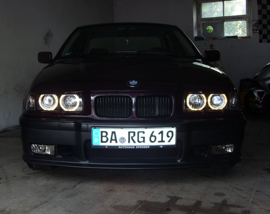 Bmw E36 318i Limousine ( Winterauto ) - 3er BMW - E36