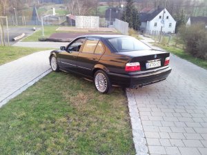Bmw E36 318i Limousine ( Winterauto ) - 3er BMW - E36 Bmw E36 318i Limousine ( Winterauto ) - 3er BMW - E36