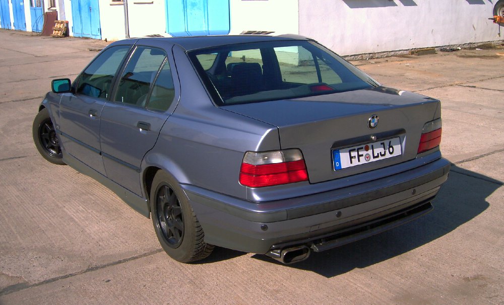 E36 Limosine - Samoablau - 3er BMW - E36