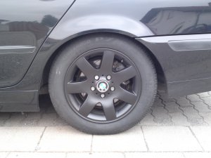 BMW 45 Felge in 7x16 ET  mit Continental TS 850 Reifen in 205/55/16 montiert hinten Hier auf einem 3er BMW E46 320d (Touring) Details zum Fahrzeug / Besitzer
