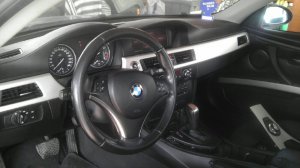 blue coupe - 3er BMW - E90 / E91 / E92 / E93