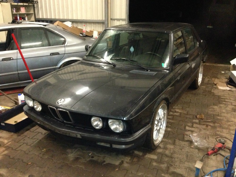 E28 Shadowline vom Schrottplatz gerettet - Fotostories weiterer BMW Modelle