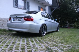 BMW e90 320D - 3er BMW - E90 / E91 / E92 / E93 BMW e90 320D - 3er BMW - E90 / E91 / E92 / E93