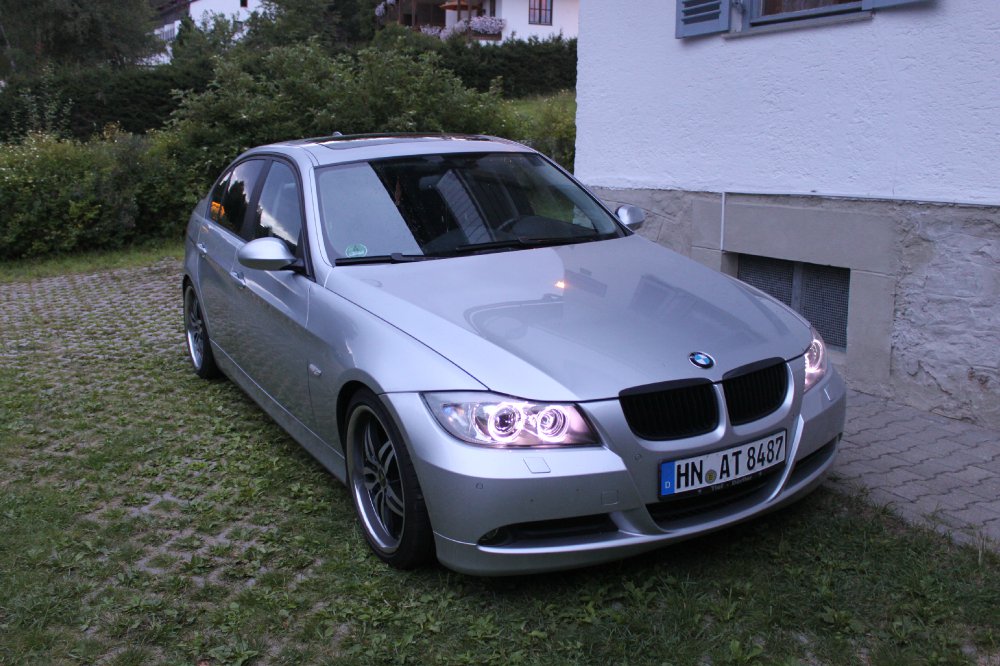 BMW e90 320D - 3er BMW - E90 / E91 / E92 / E93