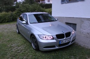 BMW e90 320D - 3er BMW - E90 / E91 / E92 / E93 BMW e90 320D - 3er BMW - E90 / E91 / E92 / E93