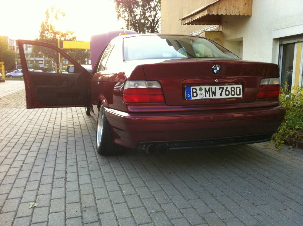 E36 Calypsorot mit Motorsport Felgen - 3er BMW - E36